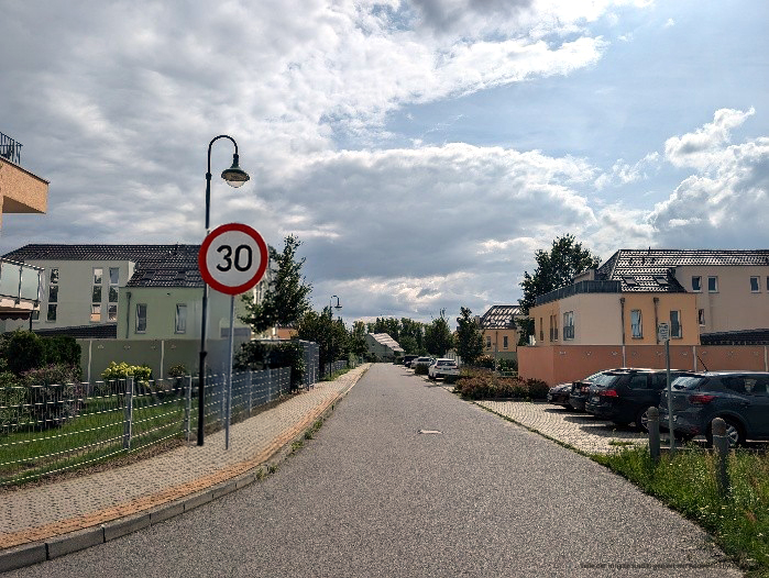 Tempo 30 am Genossenschaftsweg: Mehr Sicherheit und Lärmschutz für Anwohner